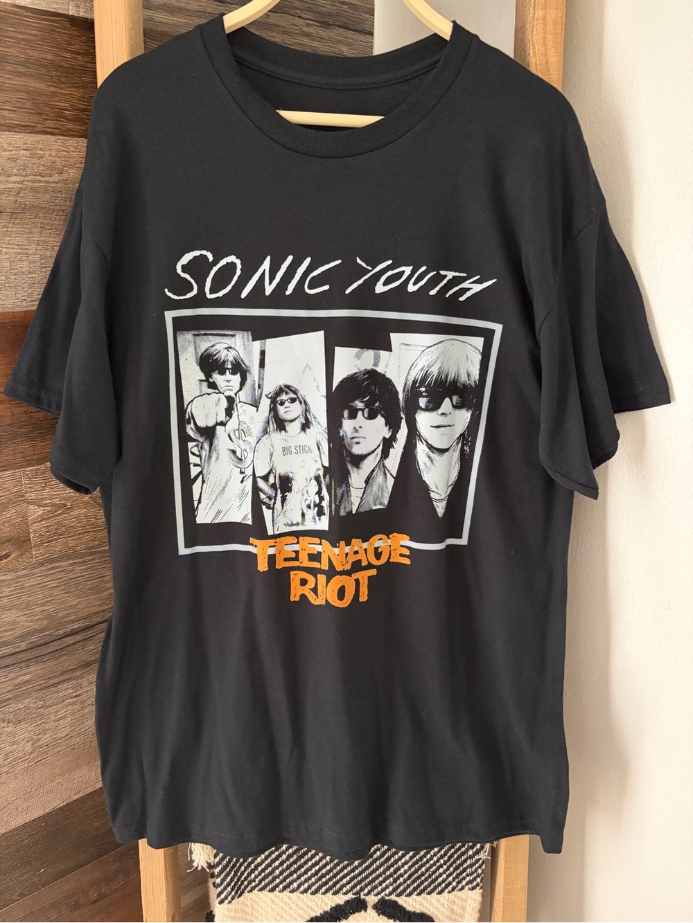 🆕 Sonic Youth ‘Teenage Riot’ Band Tee